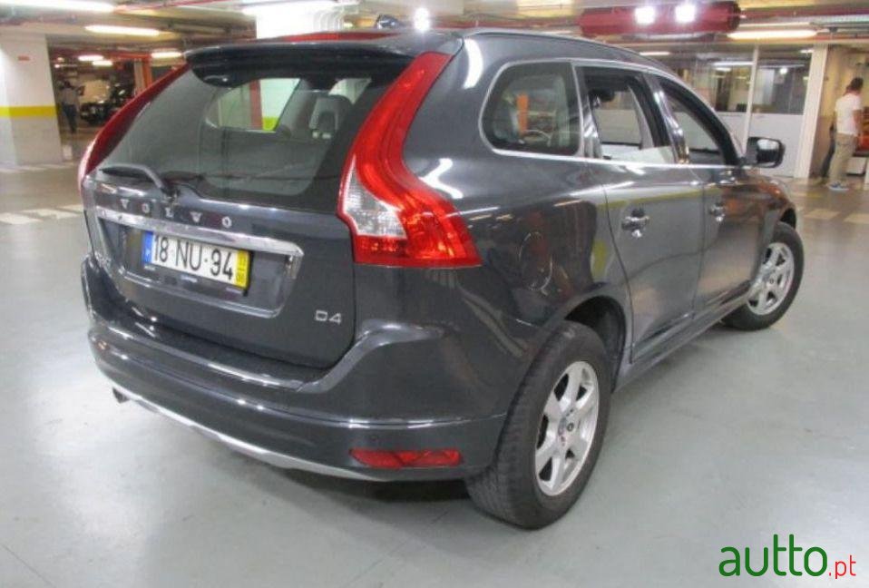 2013' Volvo Xc-60 photo #2