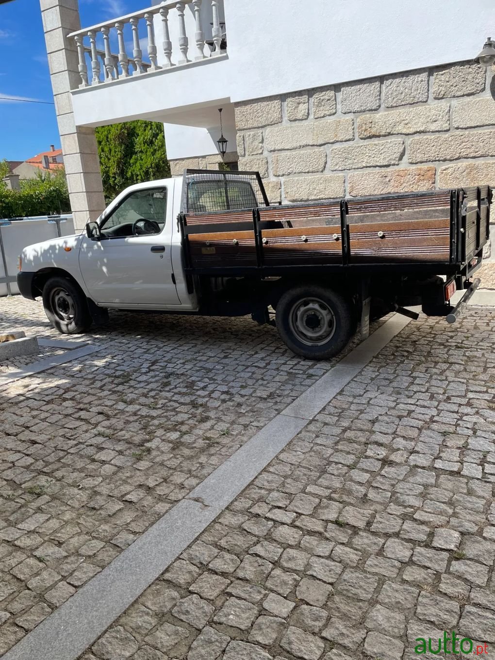 2004' Nissan Pick Up photo #5