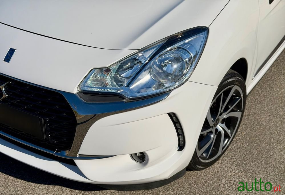 2017' DS Automobiles Ds3 photo #2