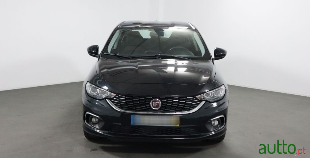 2018' Fiat Tipo 1.3 M-Jet Lounge photo #2