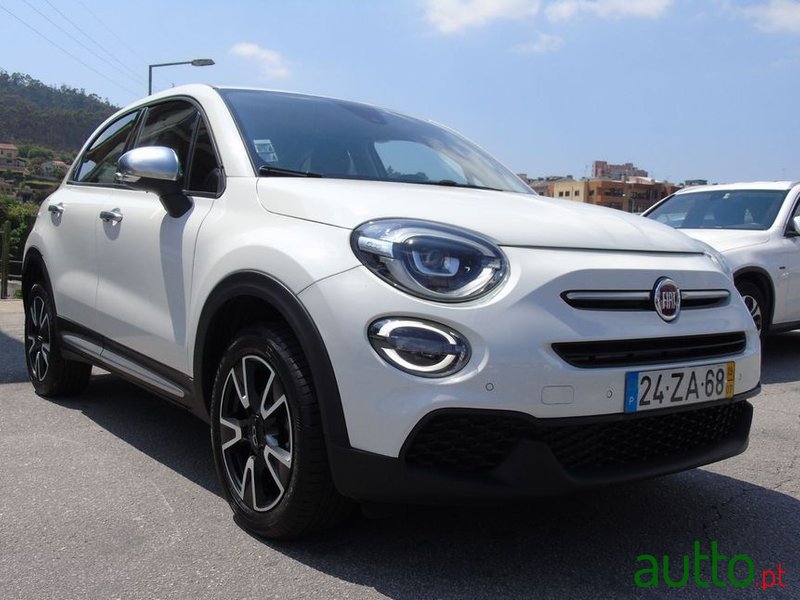 2019' Fiat 500X photo #4