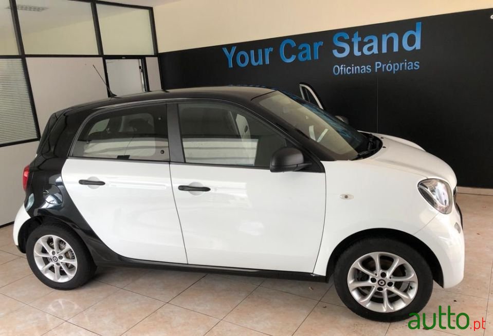 2018' Smart Forfour photo #3