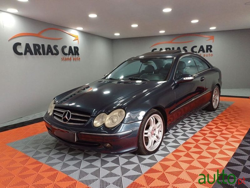 2002' Mercedes-Benz Classe Clk photo #1