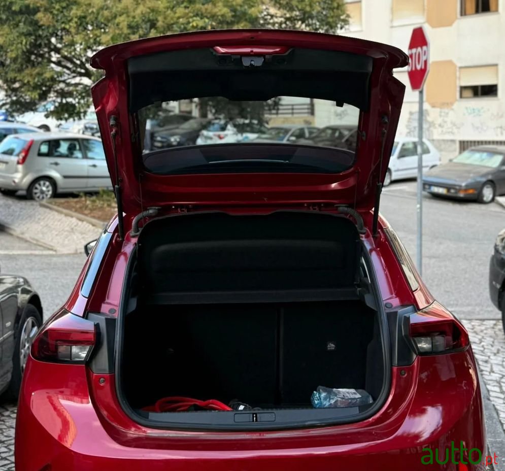 2022' Opel Corsa-e Elegance photo #2