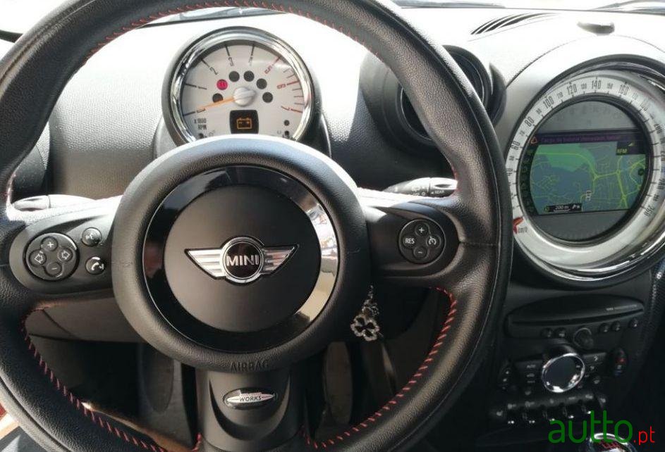 2014' MINI Paceman John Cooper Works photo #2