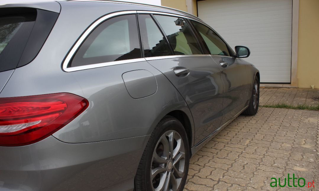 2016' Mercedes-Benz C-220 photo #3