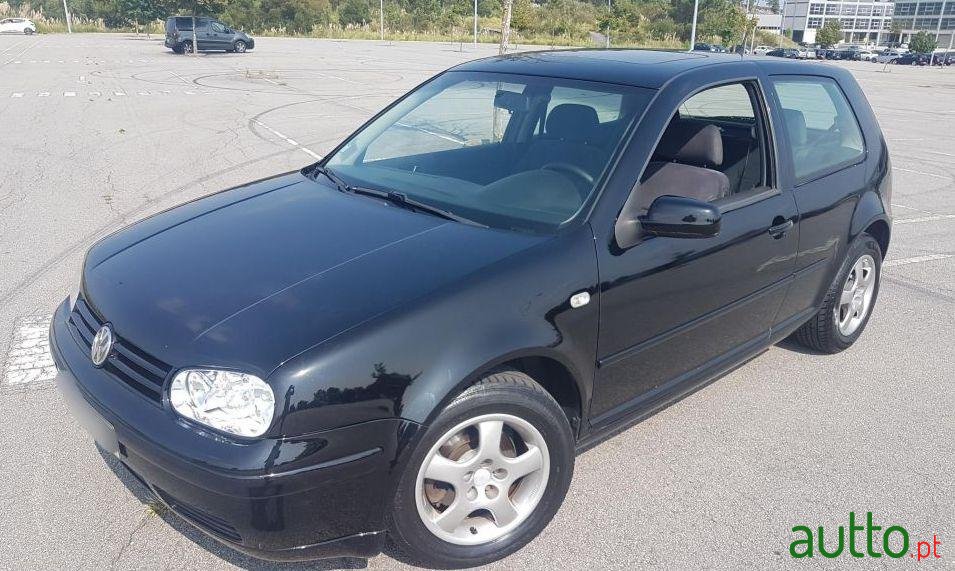 1998' Volkswagen Golf photo #2