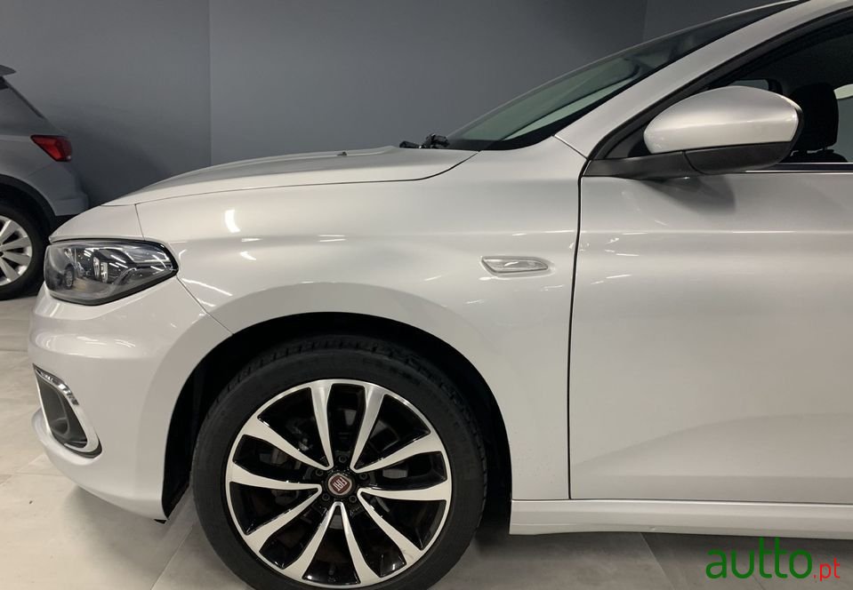 2019' Fiat Tipo photo #5