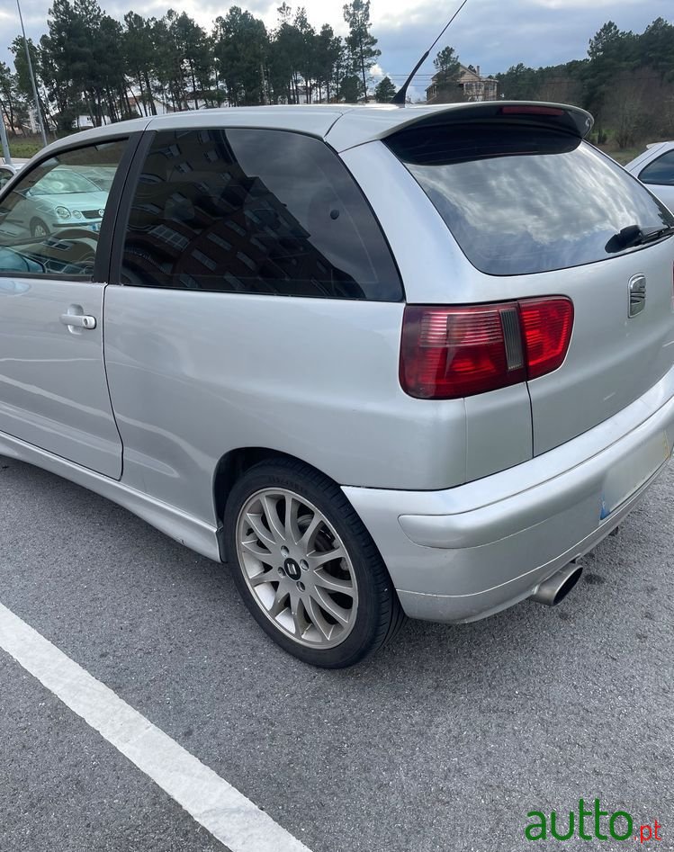 2001' SEAT Ibiza 1.9 Tdi Sport photo #4