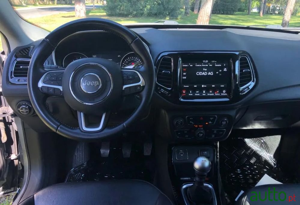 2019' Jeep Compass 1.6 M-Jet Limited photo #3