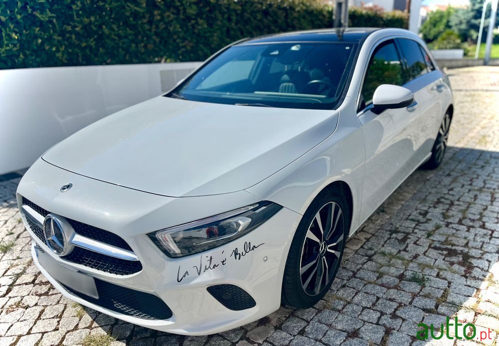 2019' Mercedes-Benz Classe A photo #1