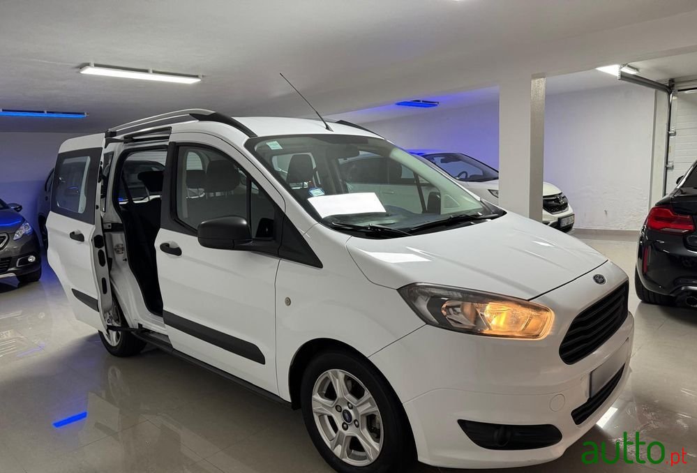 2016' Ford Tourneo Courier photo #2