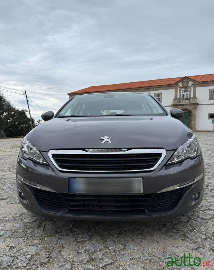 2017' Peugeot 308 Sw photo #2