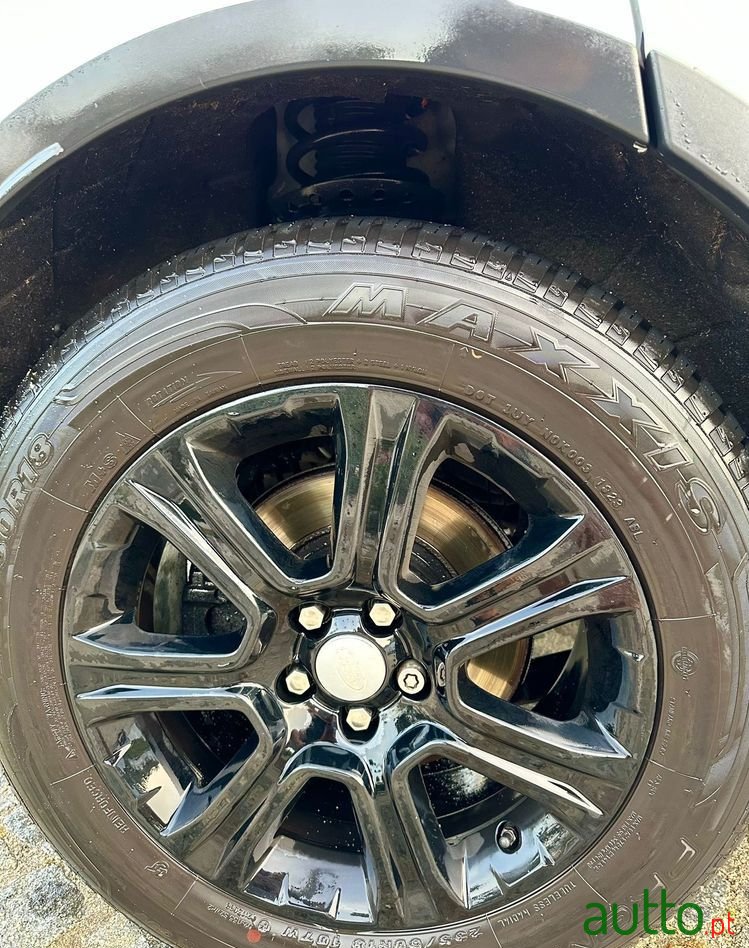 2016' Land Rover Range Rover Evoque photo #5