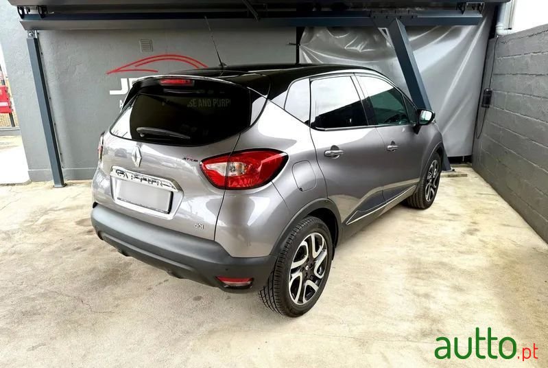 2014' Renault Captur photo #5