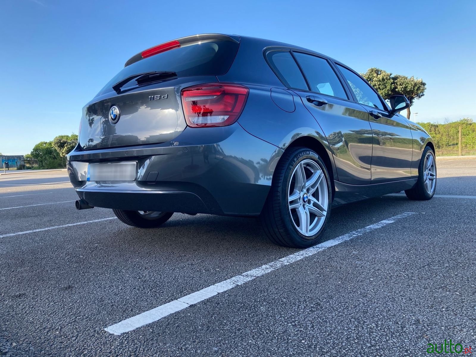 2012' BMW 118 photo #2