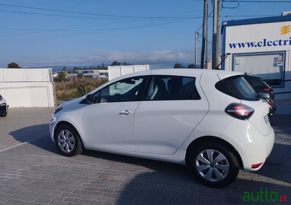 2020' Renault Zoe photo #3