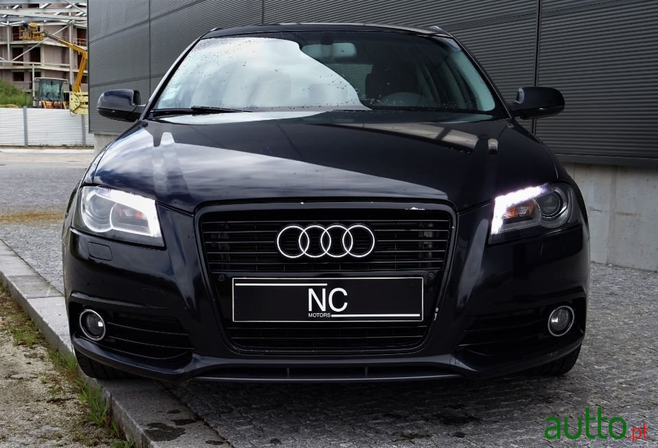 2012' Audi A3 Sportback photo #2