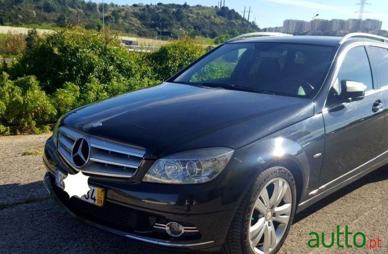 2010' Mercedes-Benz C-200 photo #1