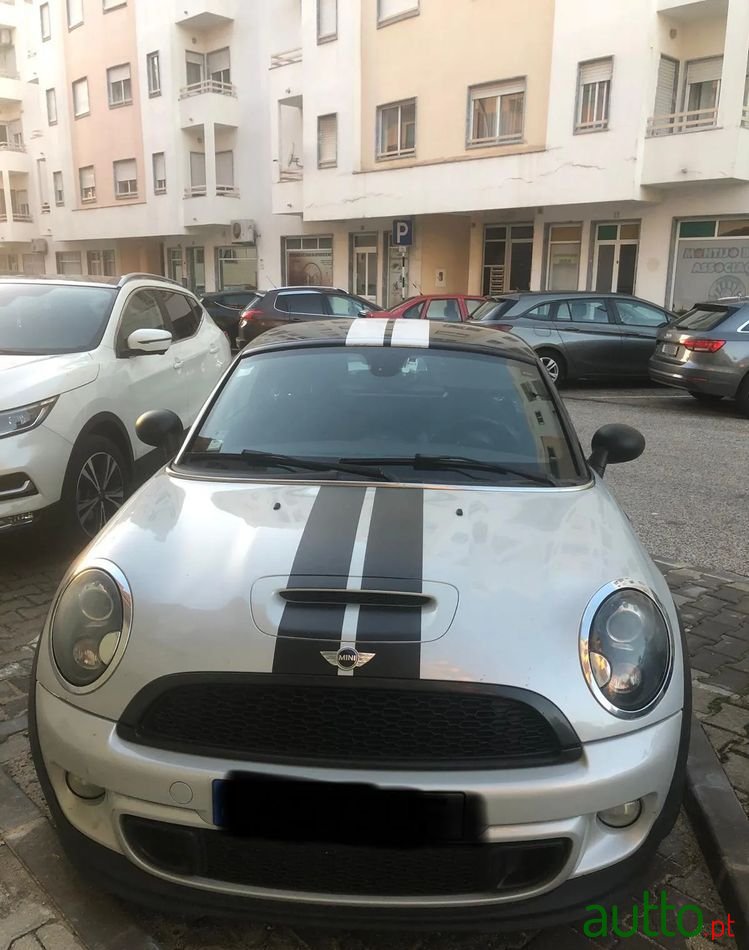 2012' MINI Coupé Cooper S photo #1