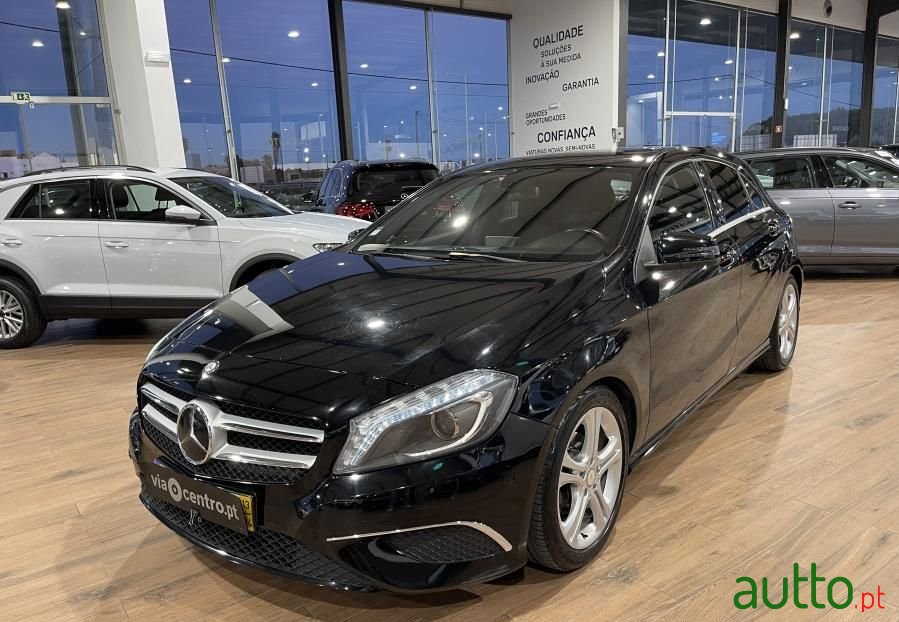 2013' Mercedes-Benz A-180 photo #1