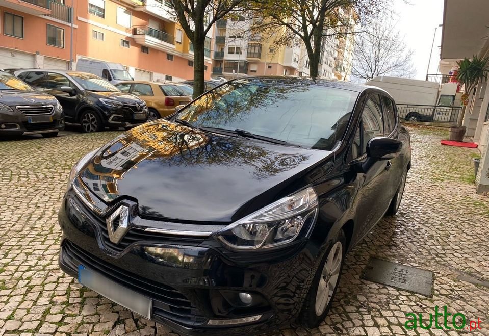 2018' Renault Clio photo #3