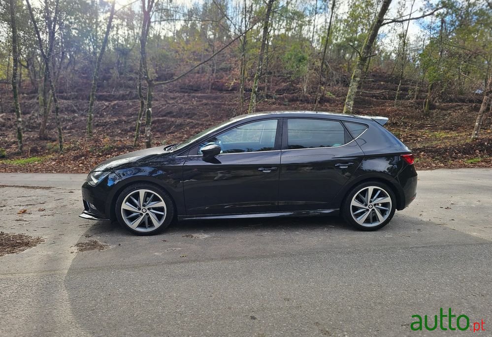 2014' SEAT Leon 1.6 Tdi Style S/S photo #3