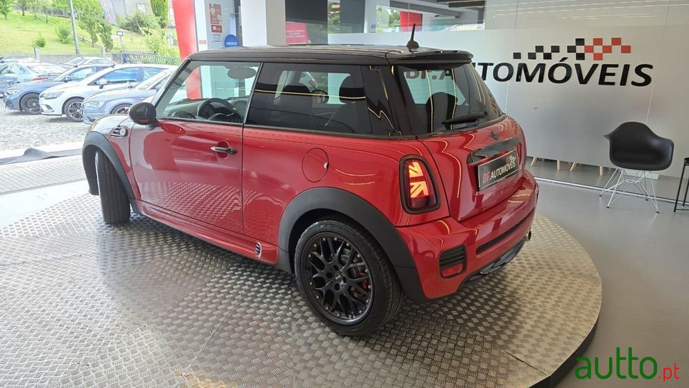 2011' MINI 3 Portas Cooper D photo #2