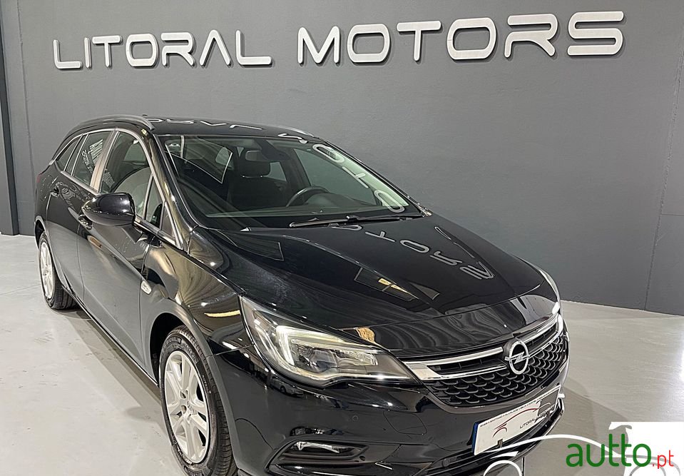 2018' Opel Astra Sports Tourer photo #6