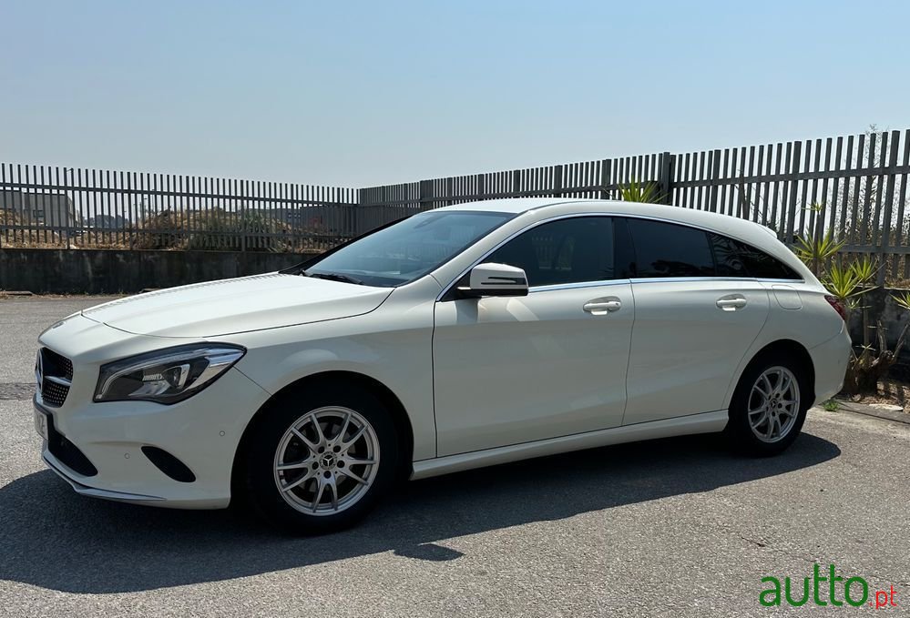 2017' Mercedes-Benz Classe Cla photo #4