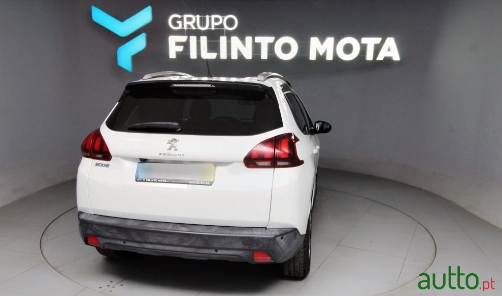 2017' Peugeot 2008 photo #4