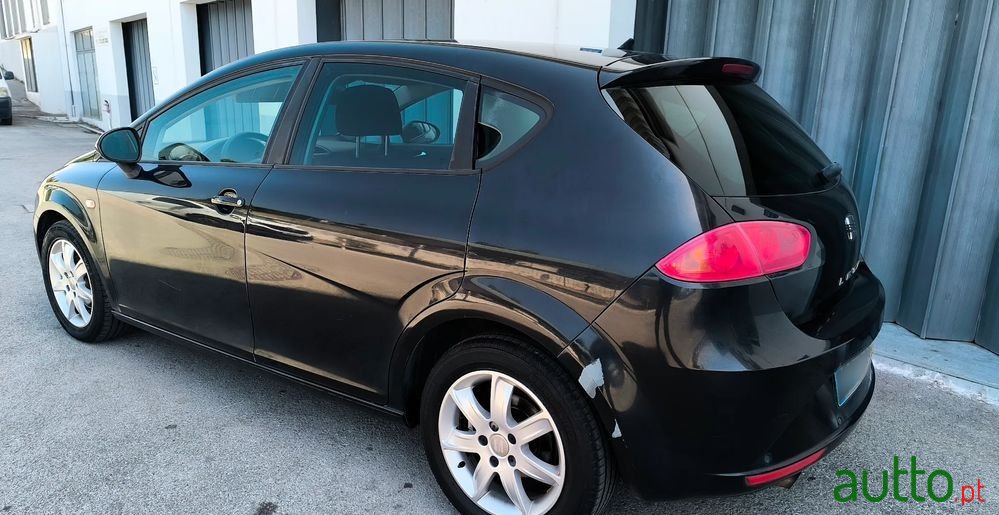 2010' SEAT Leon 1.6 Tdi Good Stuff photo #2