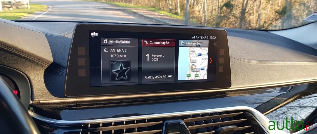 2017' BMW 520 photo #6