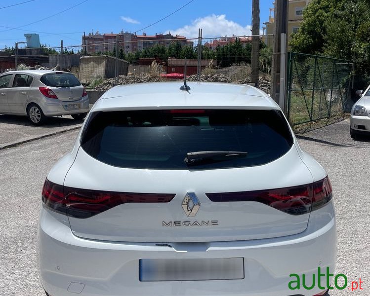 2021' Renault Megane photo #4