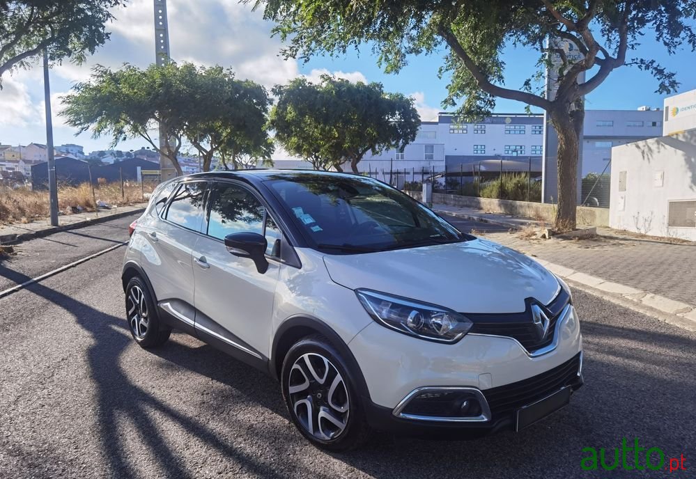 2015' Renault Captur 1.5 Dci Exclusive photo #1