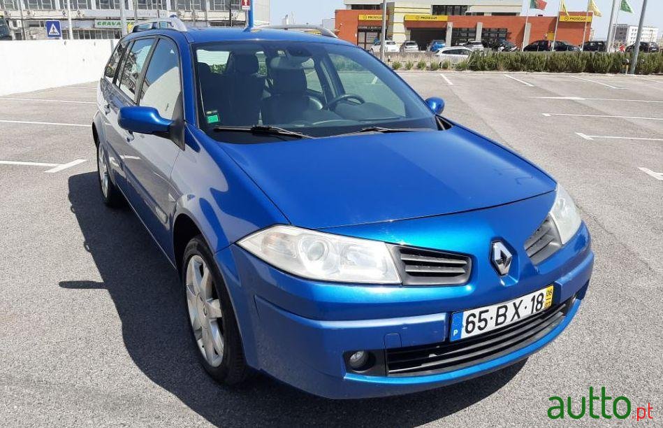 2006' Renault Megane Break photo #3