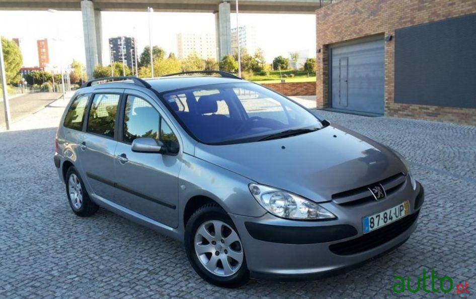 2003' Peugeot 307 Sw photo #1