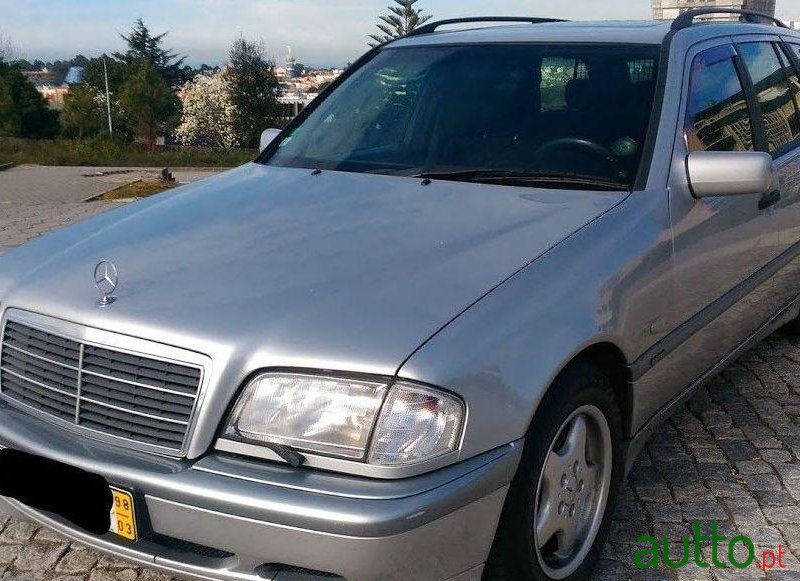 1998' Mercedes-Benz C-220 photo #2