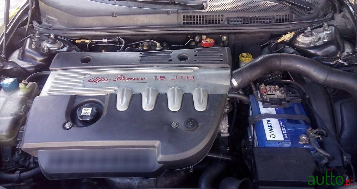 2002' Alfa Romeo 147 photo #3