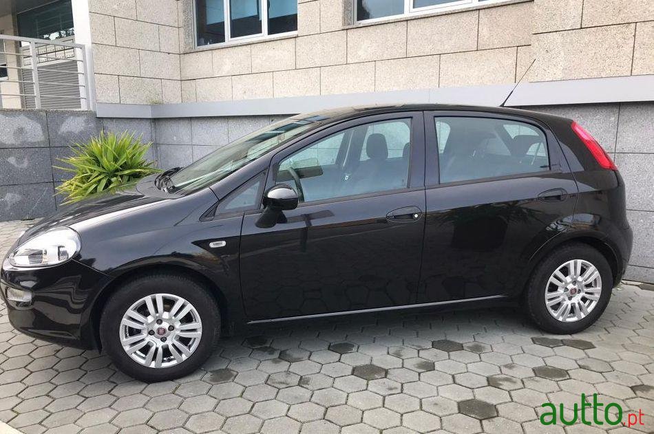 2016' Fiat Punto photo #4