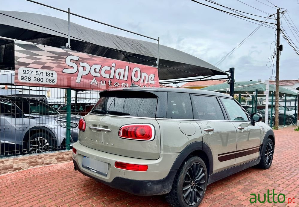 2018' MINI Clubman One Aut. Blackyard photo #3