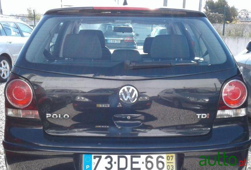 2007' Volkswagen Polo photo #1