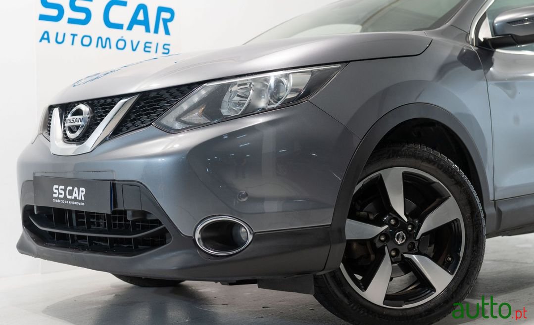 2014' Nissan Qashqai photo #3