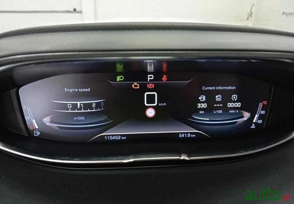 2019' Peugeot 5008 photo #6