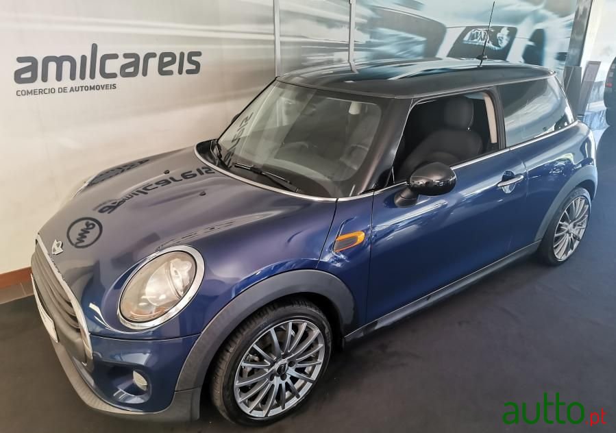 2014' MINI One D photo #5