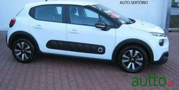 2017' Citroen C3 1.6 Bluehdi Feel photo #2