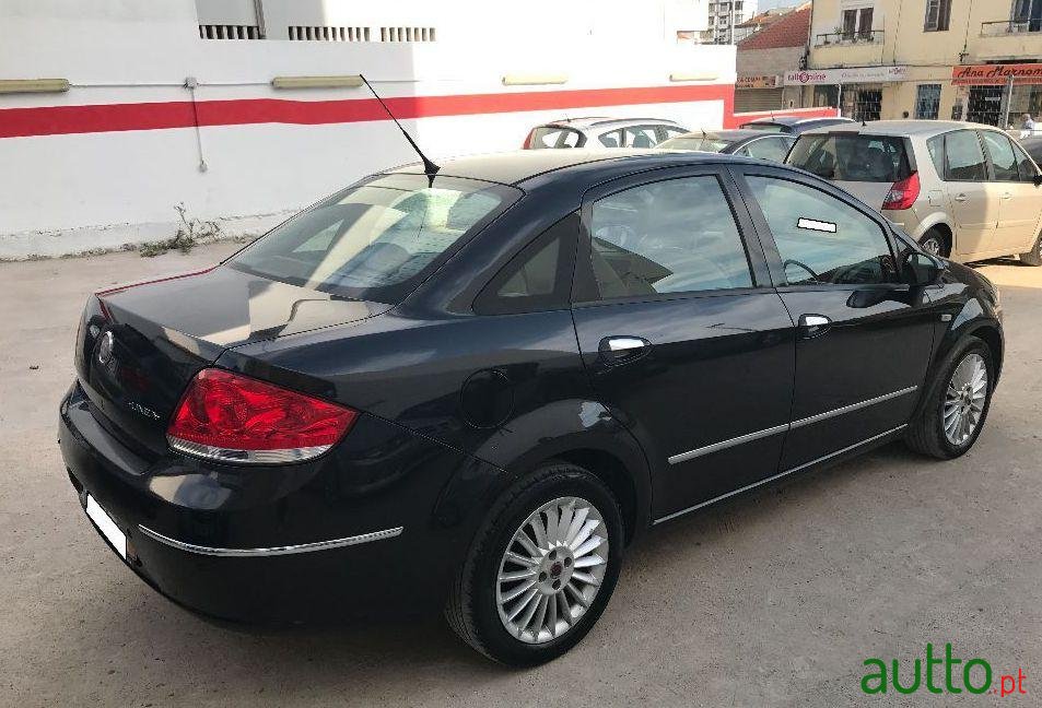 2008' Fiat Linea photo #1