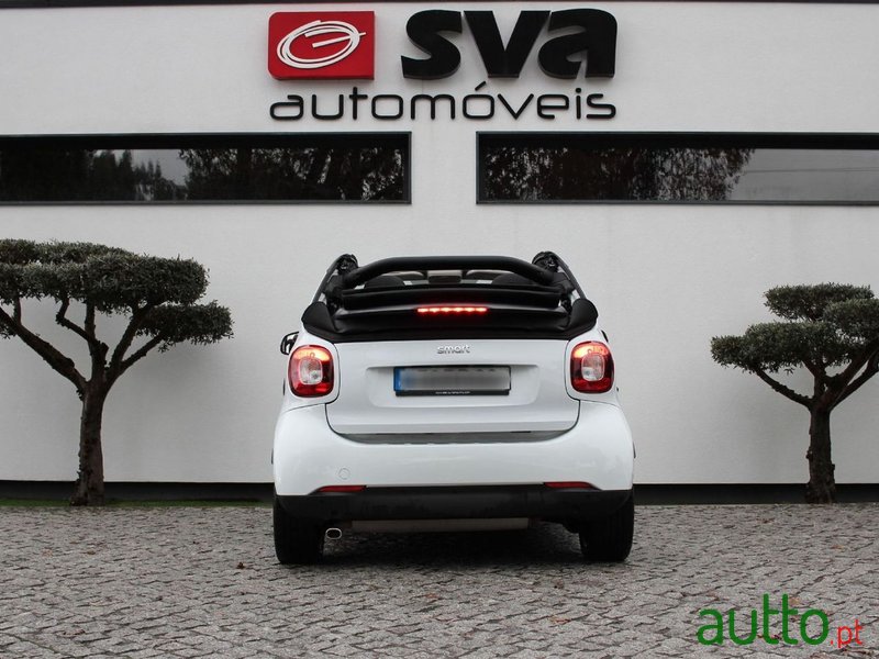 2016' Smart Fortwo photo #6