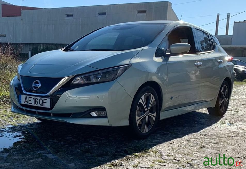 2018' Nissan Leaf photo #3