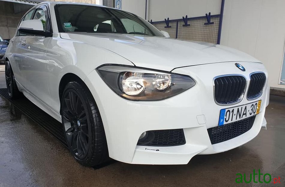 2012' BMW 125 photo #2